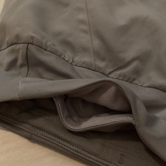 Nike running shorts - Picture 3 of 3